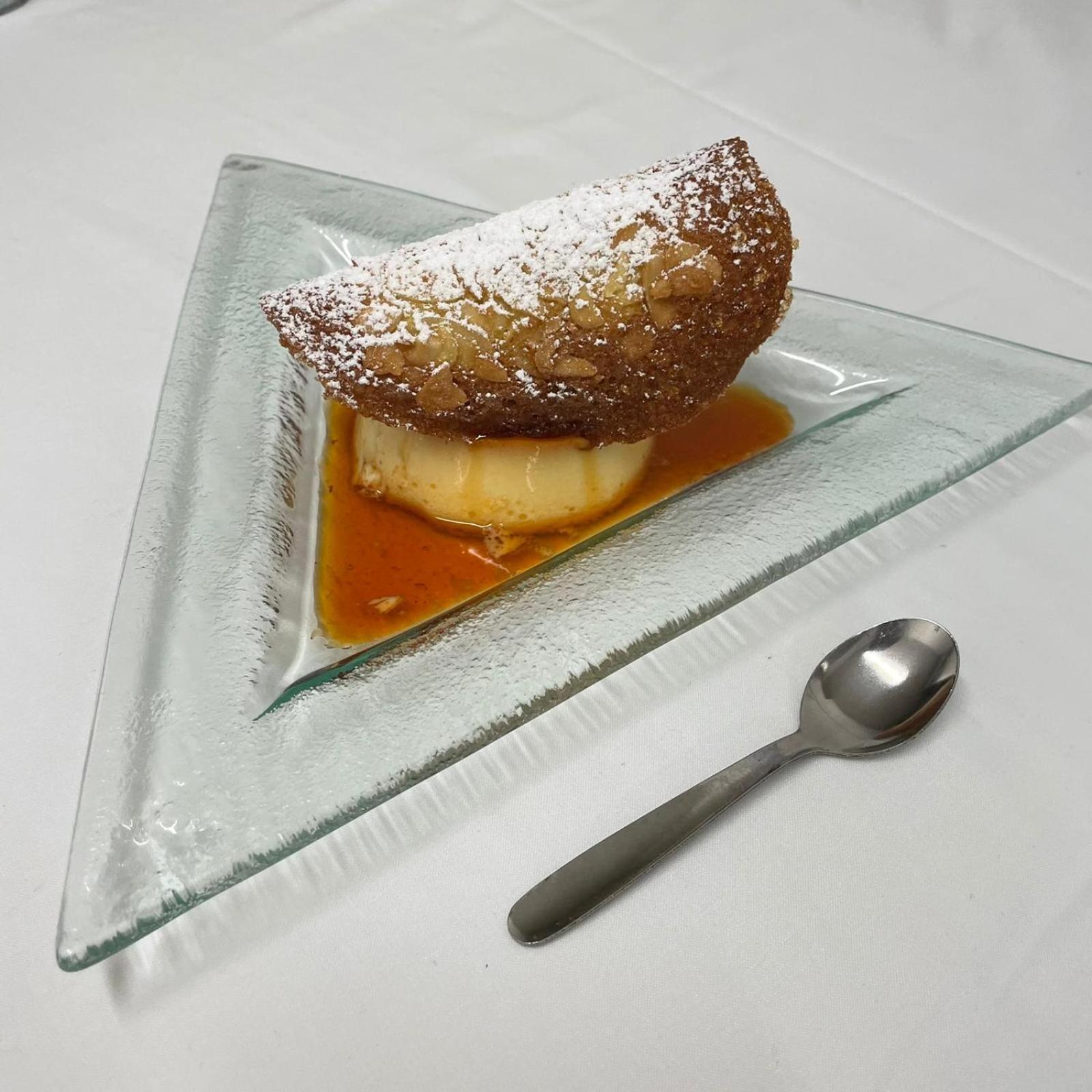 Hotel Restaurant Le Grillon Chambon-sur-Lac Exteriör bild